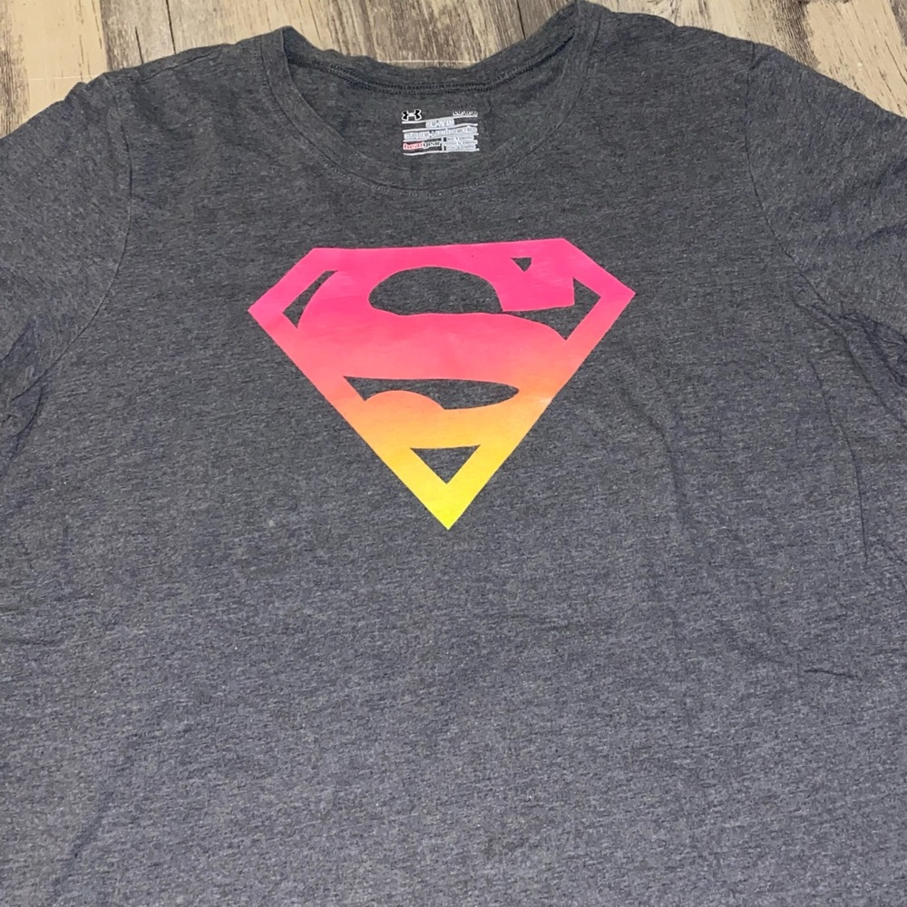 *Under Armour* Grey Superman Logo T shirt
